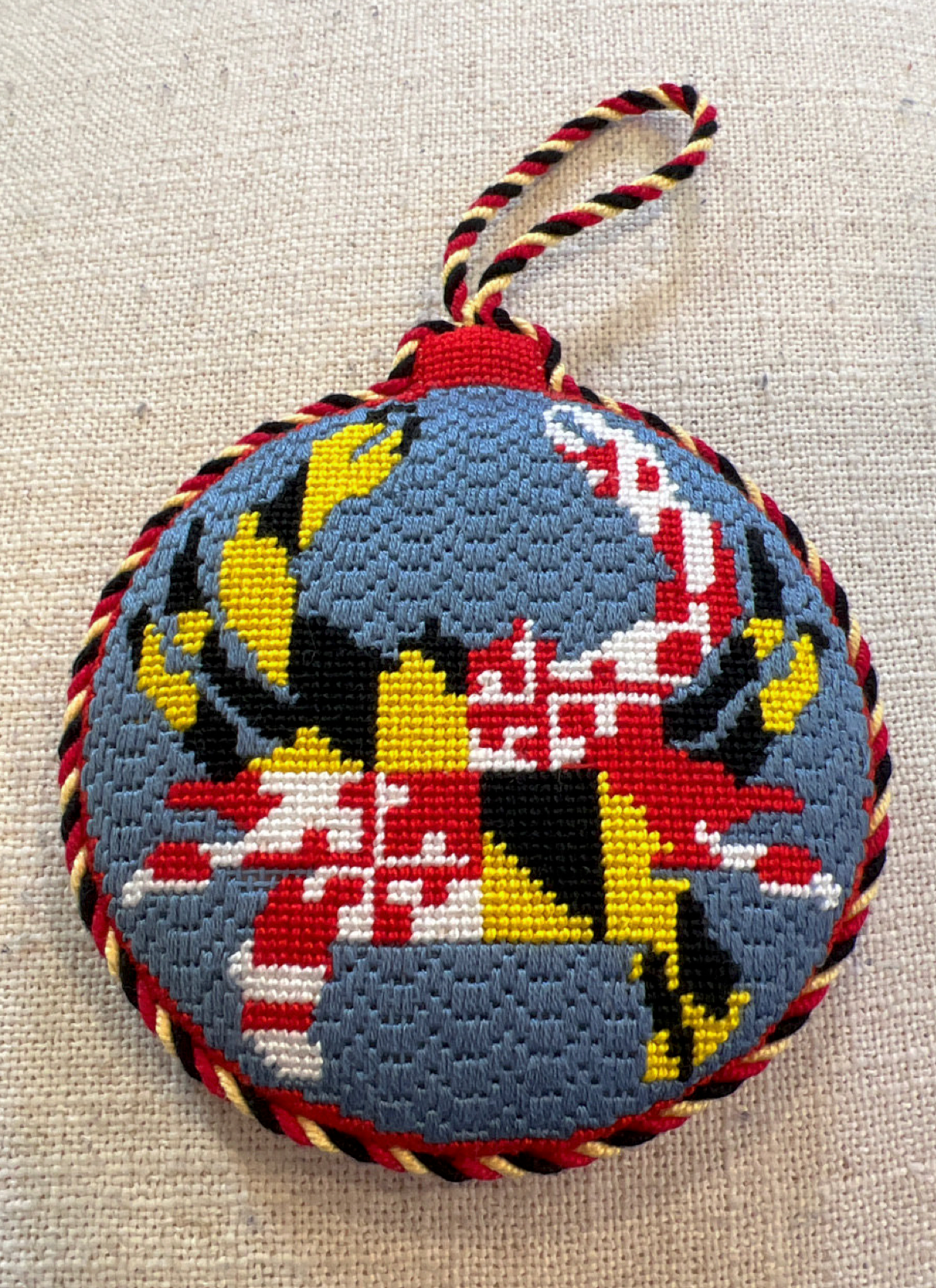 Maryland Flag Blue Crab Needlepoint Canvas, Hand Painted Chesapeake Bay Crab 4" Round, DIY Needlepoint for Purse Insert or 4" Round Ornamment